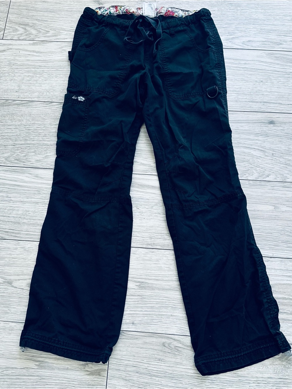 Women's Casual Black Cargo-Style Jeans with Drawstring Waist xs